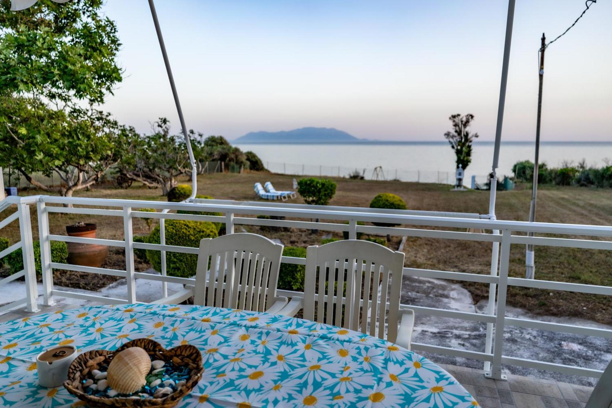 Anestaki By The Sea * Mesimvria (Evros)